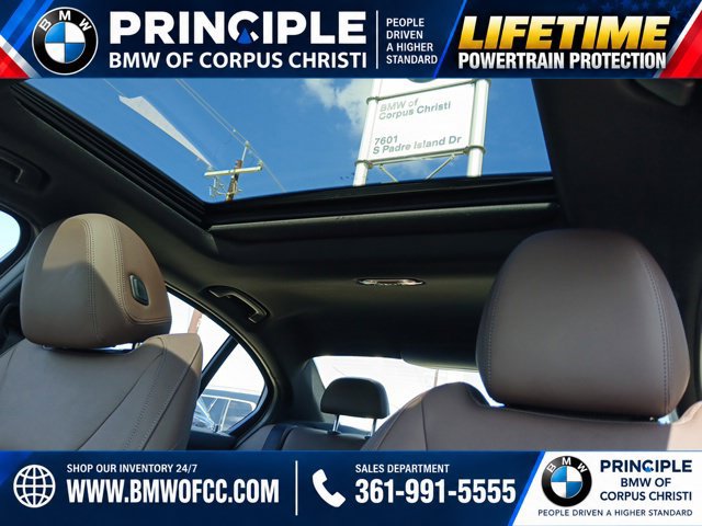 New 2026 BMW 330i Sedan w/ M Sport Package RWD image 25