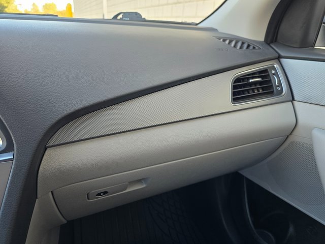 Used 2017 Hyundai Sonata SE image 32