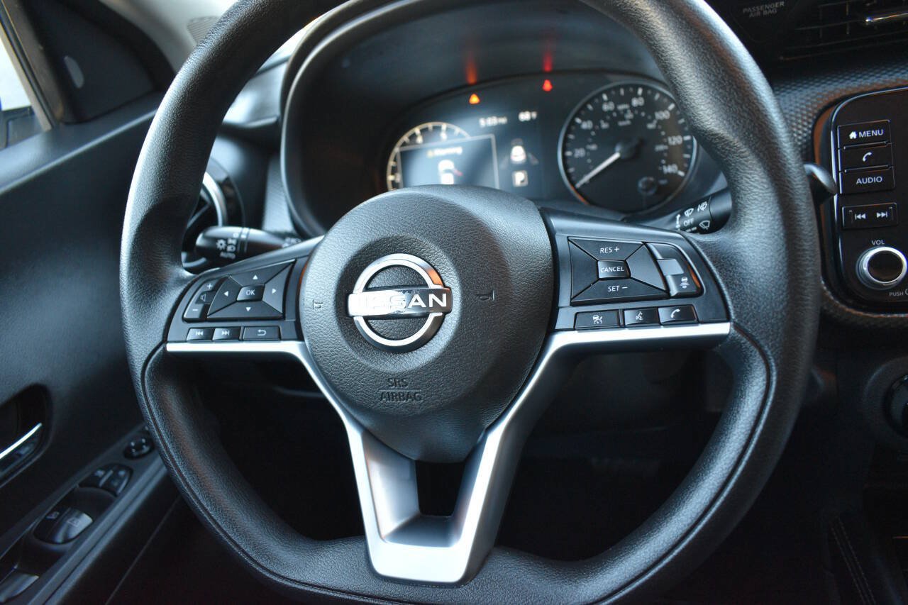 Used 2022 Nissan Kicks SV FWD image 23