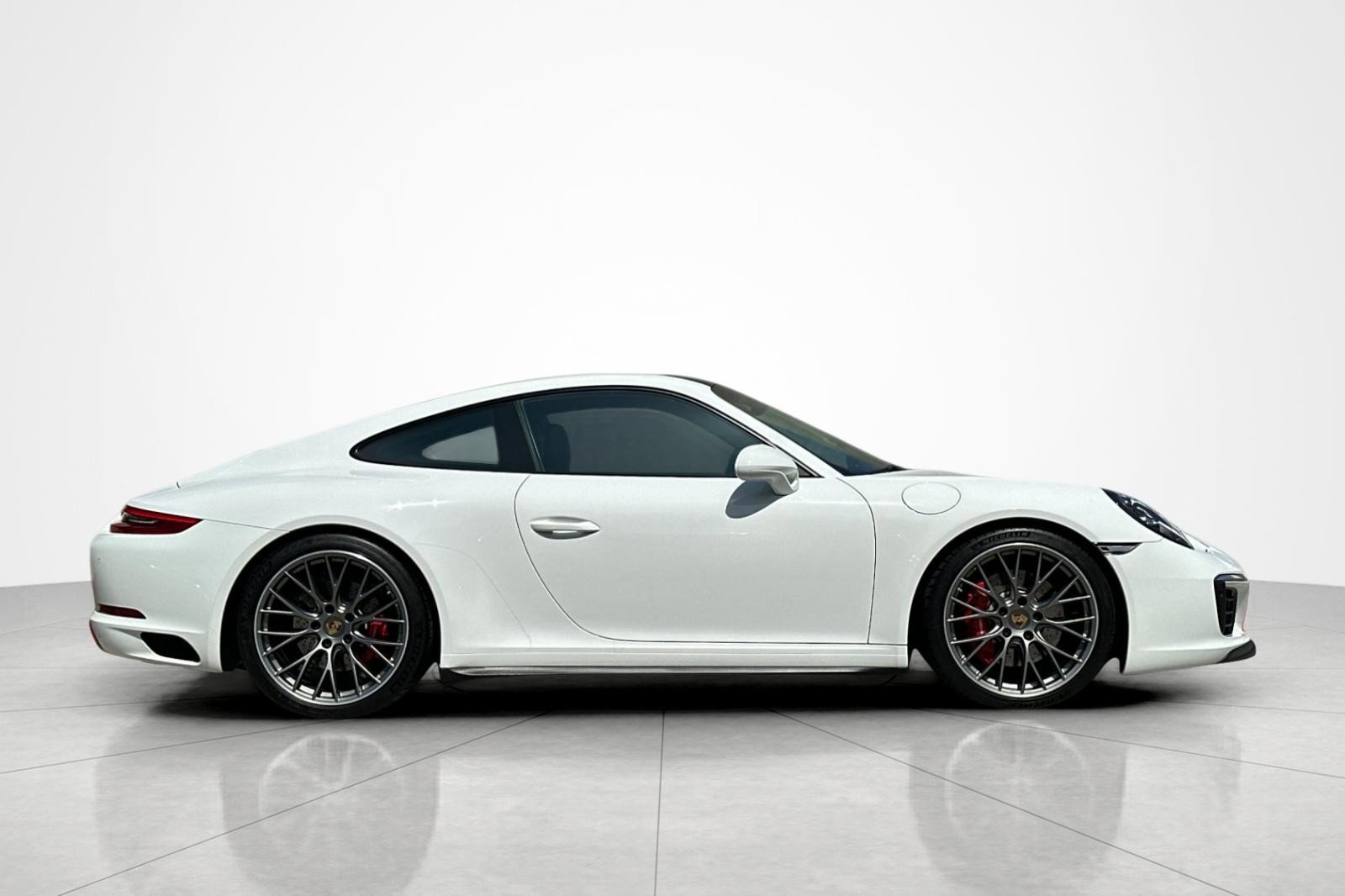 Used 2017 Porsche 911 Carrera S RWD image 6