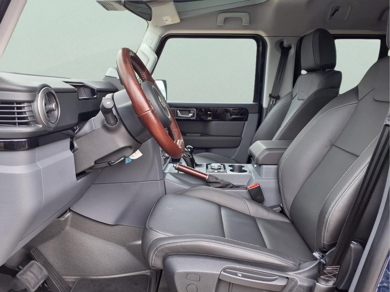 Used 2025 INEOS Grenadier Quartermaster AWD/4WD image 11