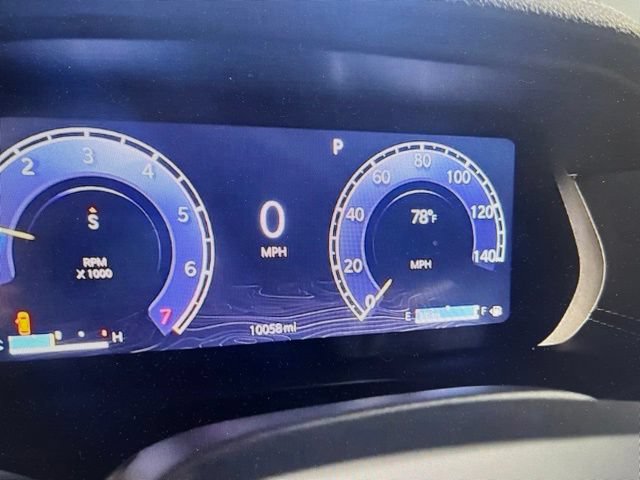 Used 2025 Jeep Grand Cherokee Limited w/ Luxury Tech Group II AWD/4WD image 31