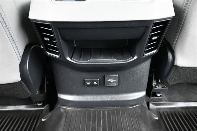 Used 2025 Toyota Tundra Limited RWD image 14