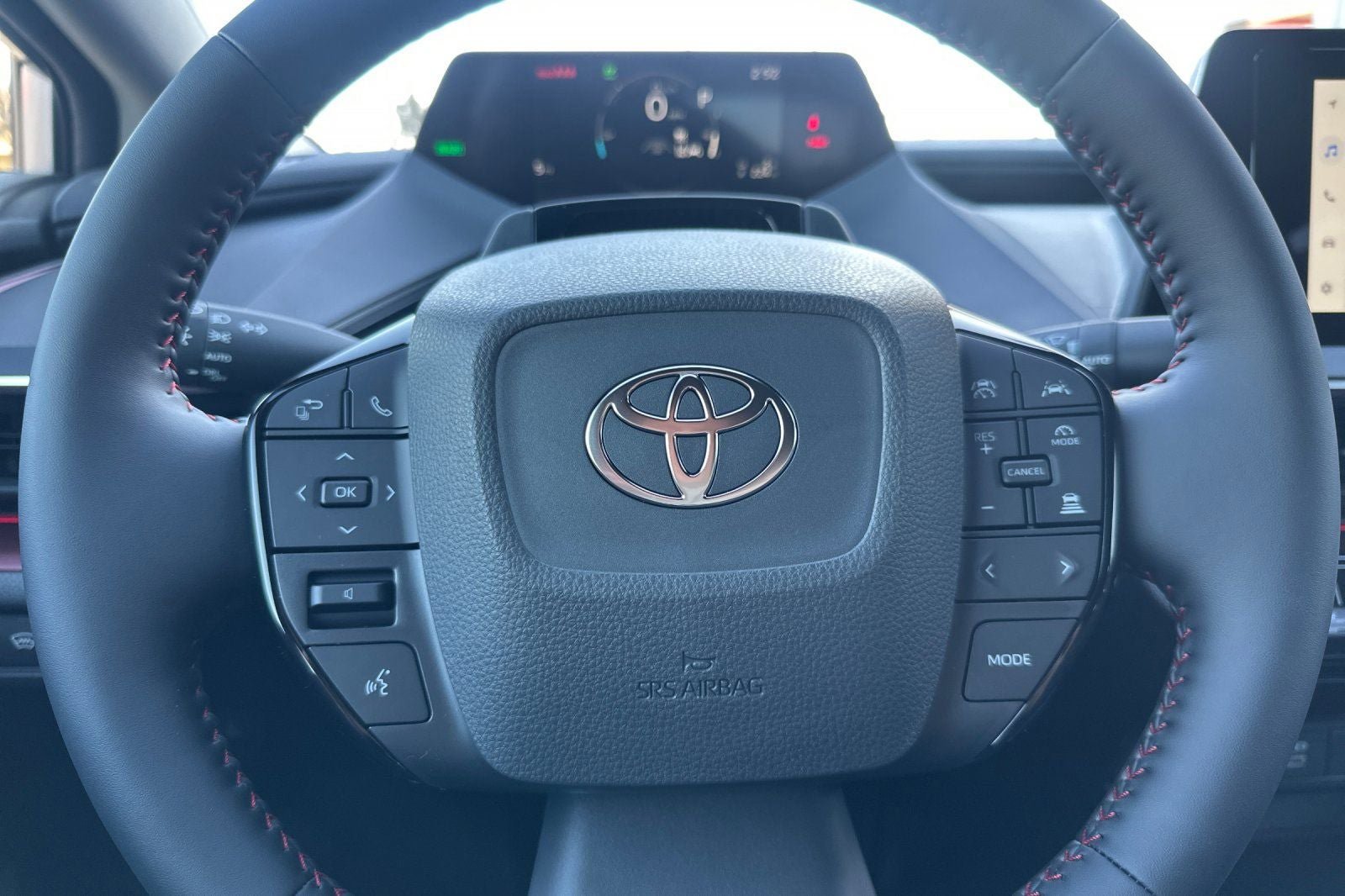 New 2026 Toyota Prius Plug-In Hybrid FWD image 26