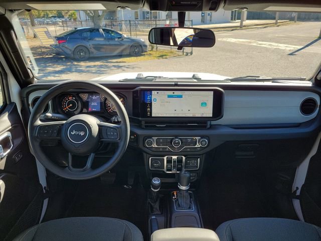 Used 2025 Jeep Wrangler Sport image 23