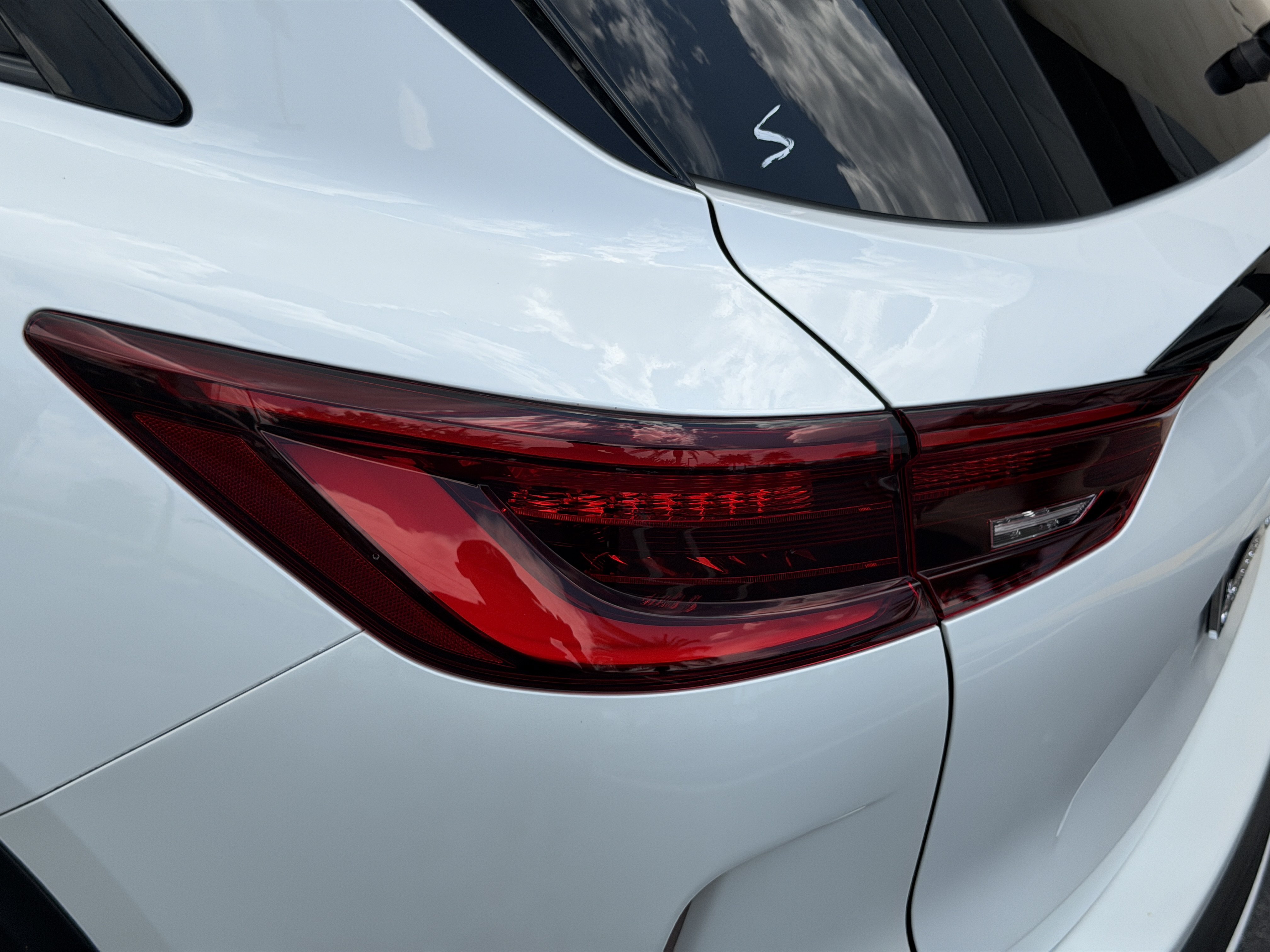 Certified 2023 INFINITI QX50 Sport FWD image 10