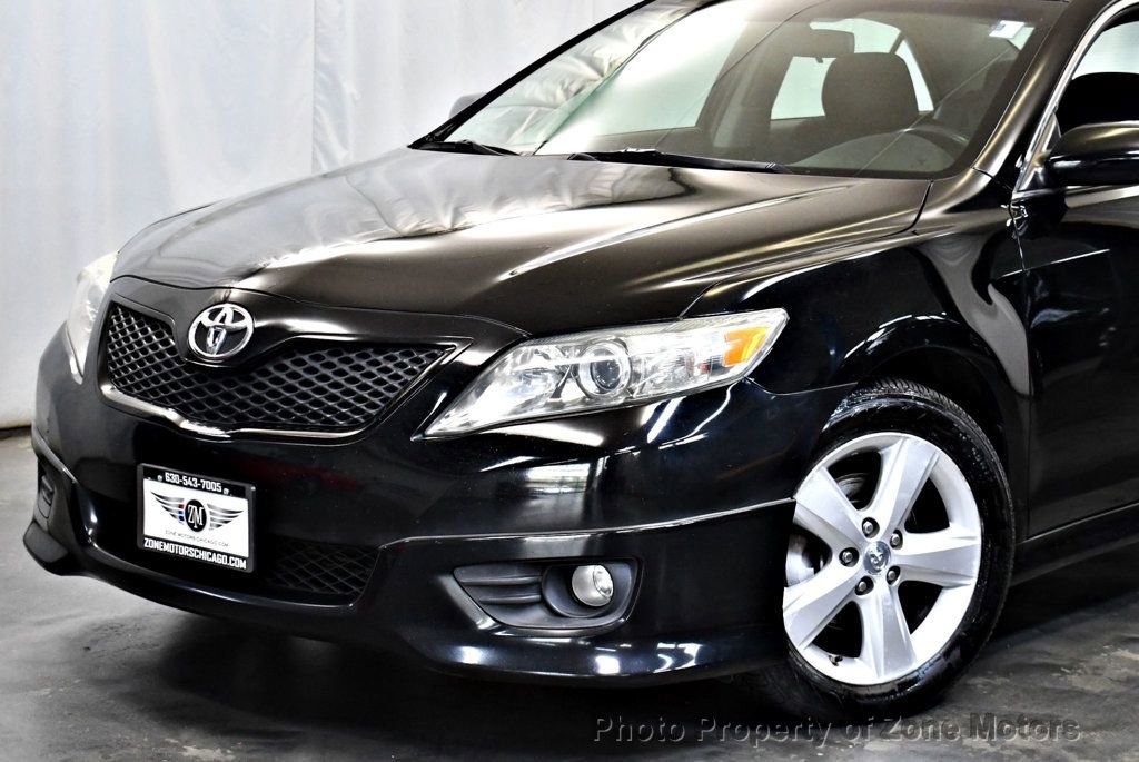 Used 2010 Toyota Camry FWD image 2