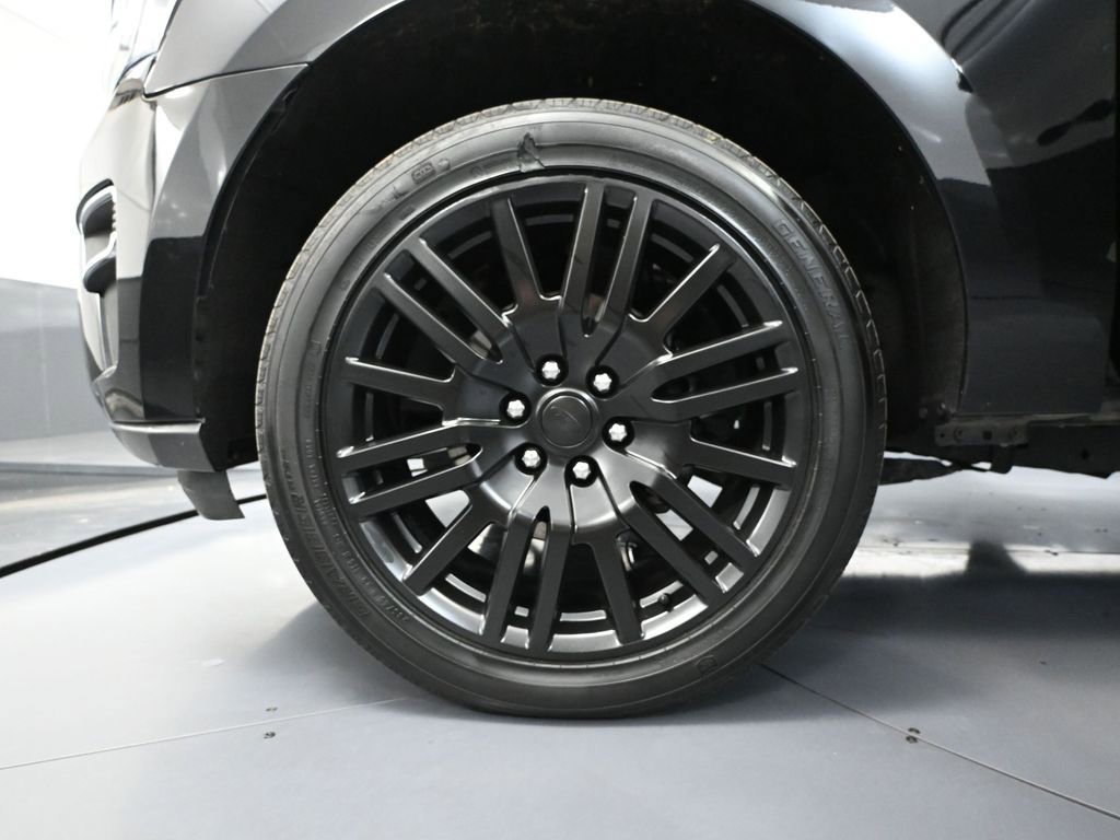 Used 2023 Ford Expedition Limited image 18