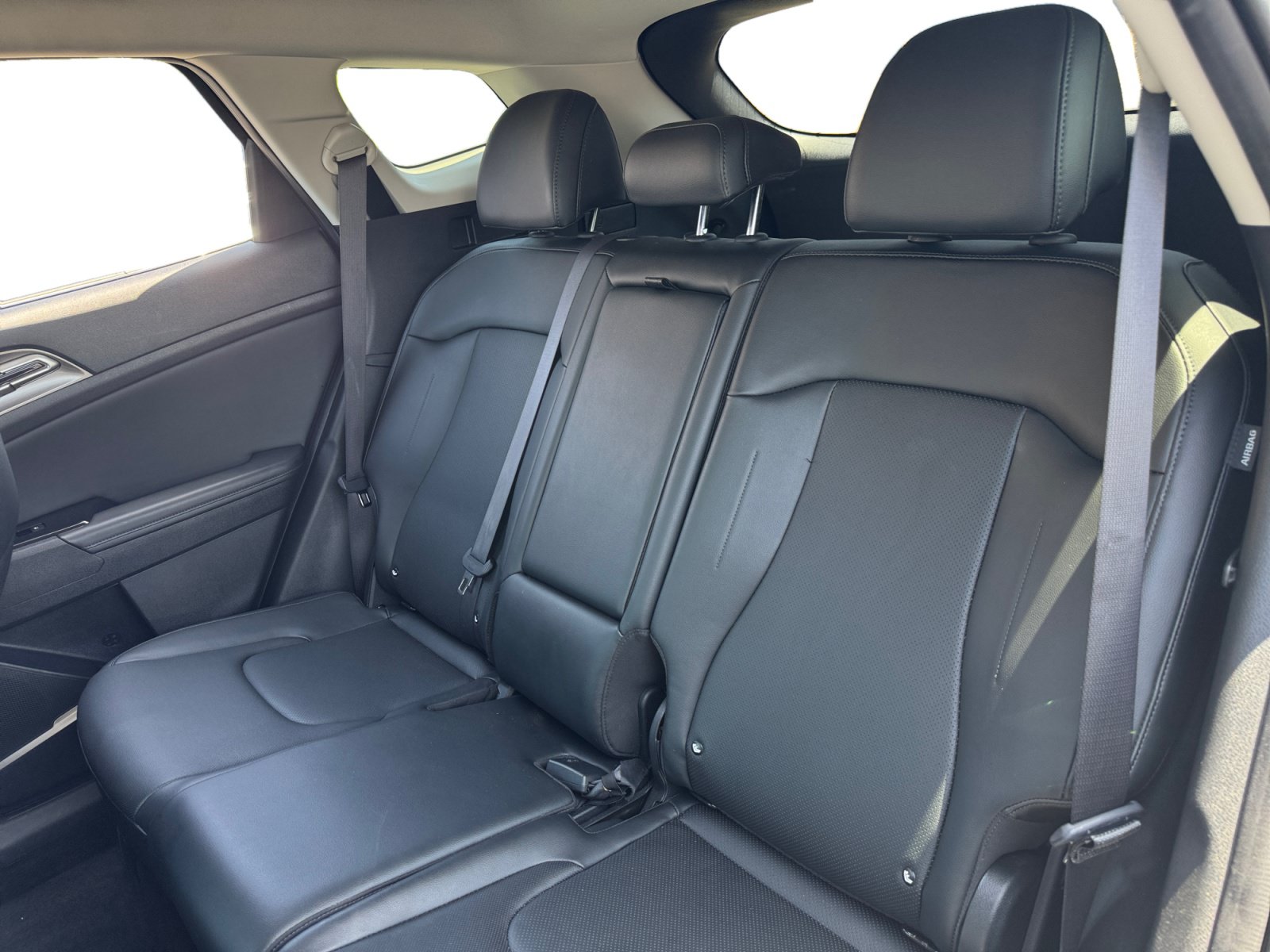 Used 2024 Kia Sportage EX FWD image 13