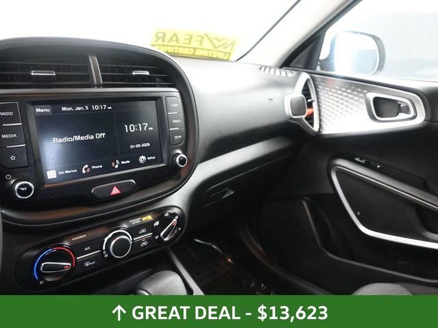 Used 2023 Kia Soul LX w/ Option Group 015 image 23