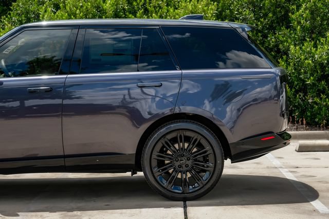 New 2026 Land Rover Range Rover SE AWD/4WD image 15