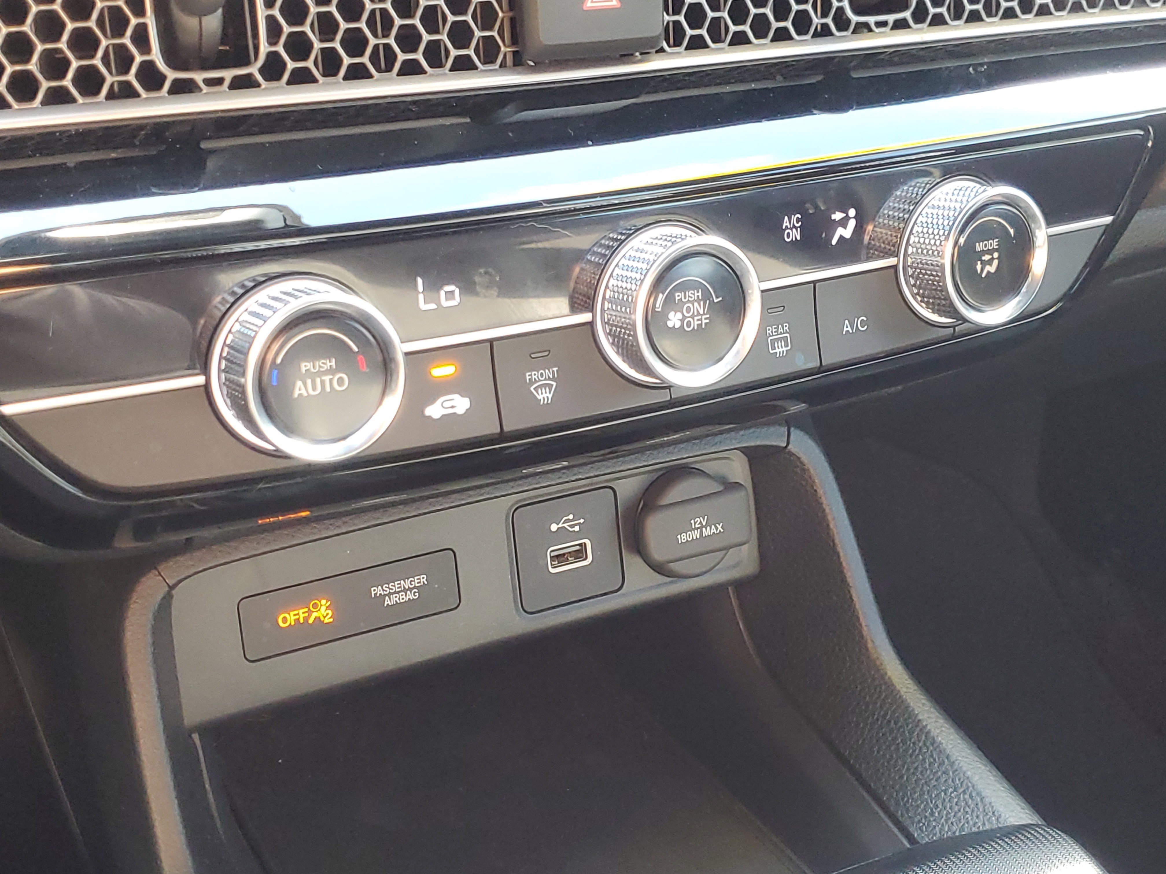 Used 2023 Honda Civic Sport image 27