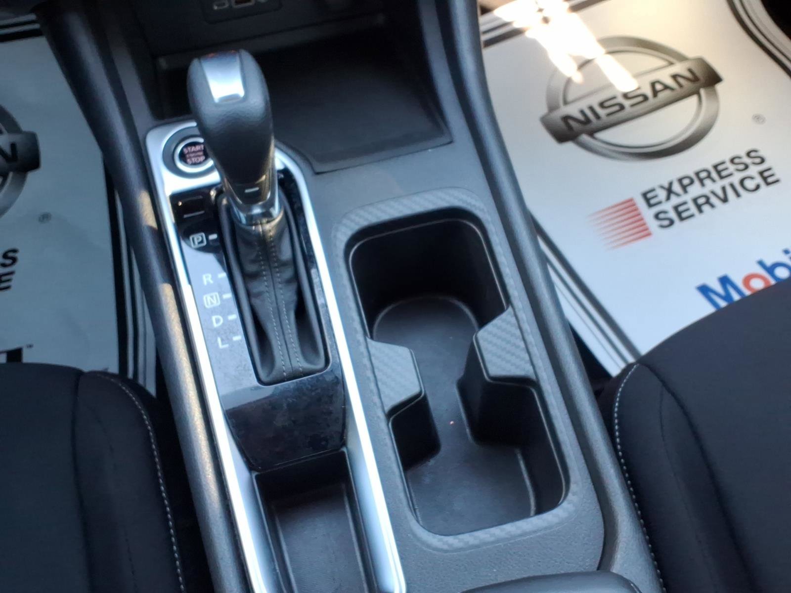 Certified 2022 Nissan Sentra SV w/ Trunk Package image 25