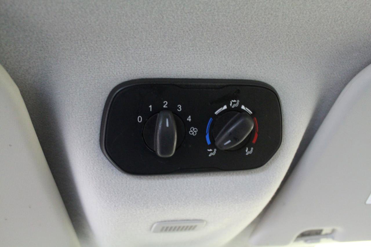 Used 2016 Ford Transit 350 XL RWD image 13