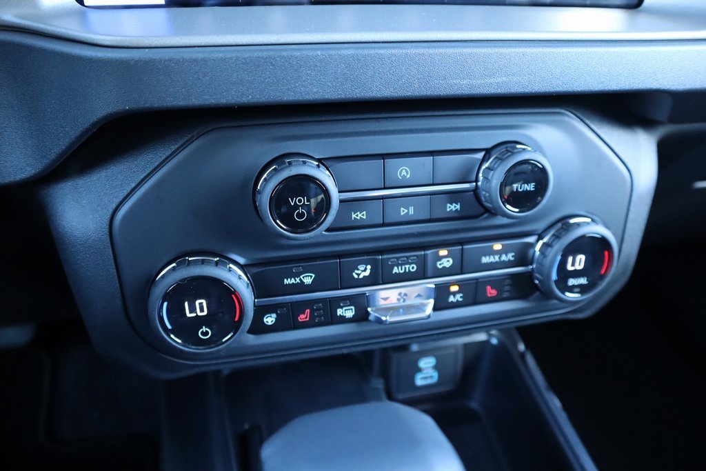 New 2025 Ford Bronco Outer Banks image 7