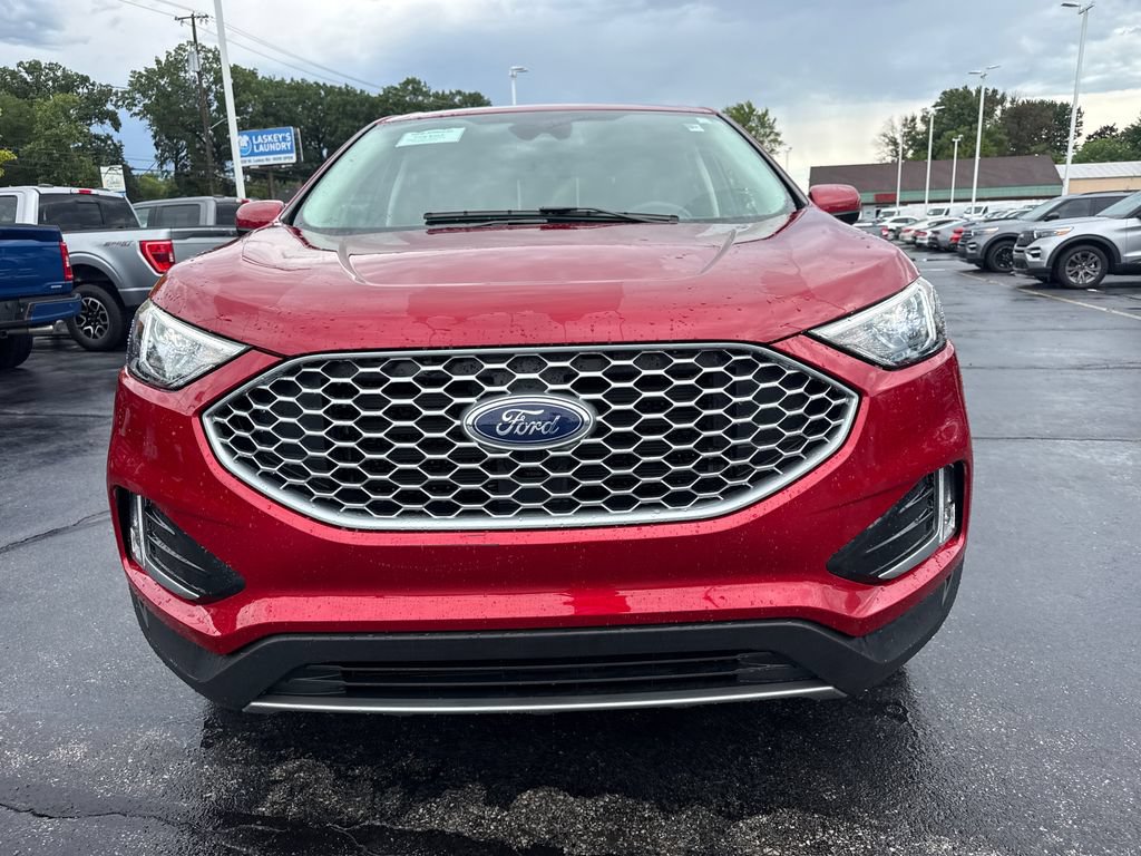 Used 2024 Ford Edge SEL w/ Convenience Package AWD/4WD video 3