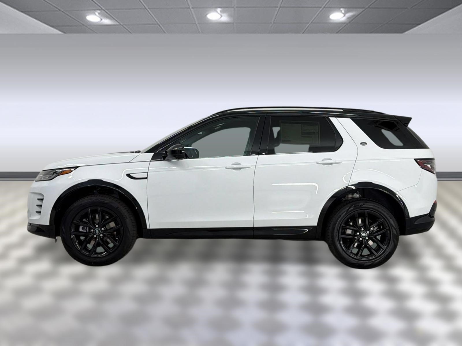 New 2026 Land Rover Discovery Sport Landmark AWD/4WD image 2