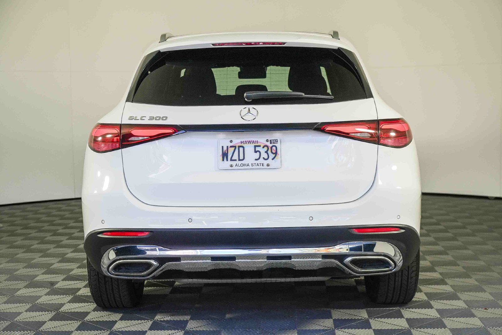 Used 2024 Mercedes-Benz GLC 300 image 7