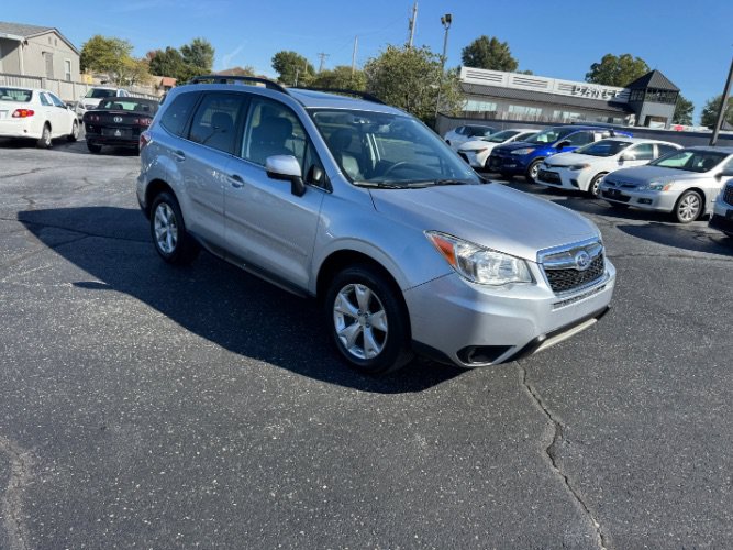 Used 2016 Subaru Forester 2.5i Limited AWD/4WD image 4