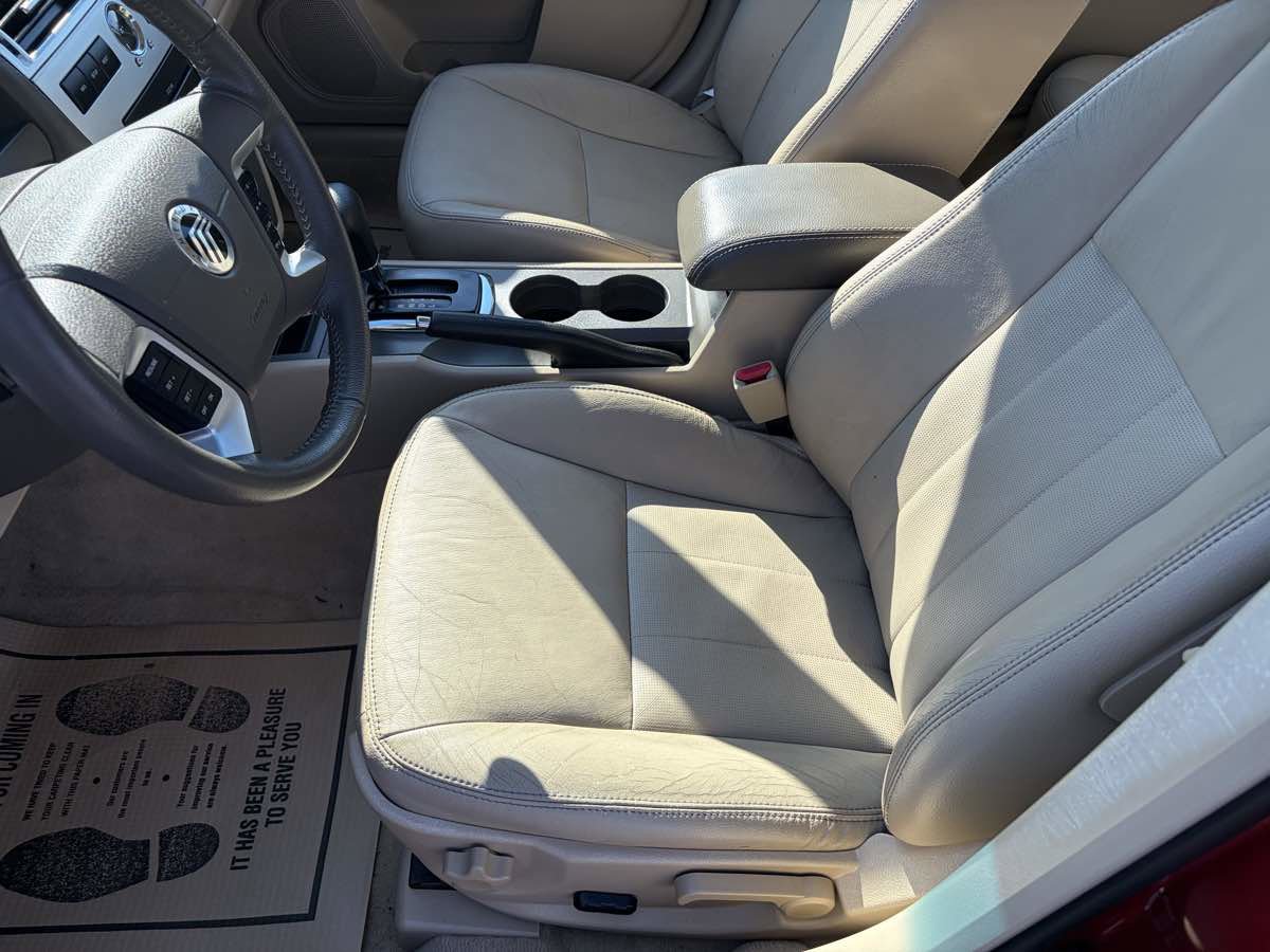 Used 2008 Mercury Milan Premier image 10