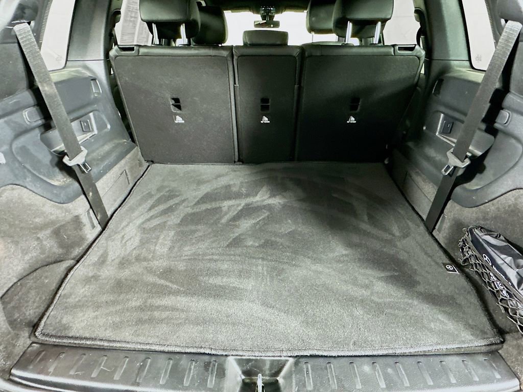 Used 2023 Mercedes-Benz GLB 250 4MATIC image 33