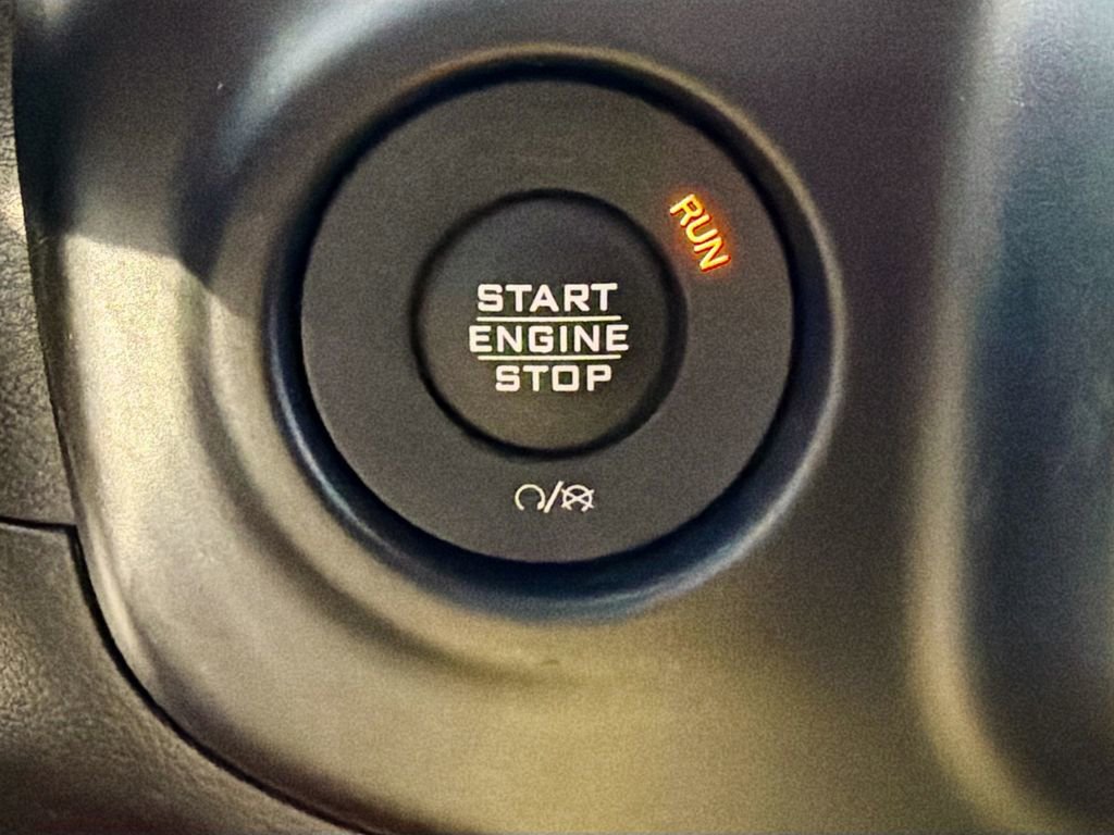 Used 2020 Jeep Gladiator Overland w/ Safety Group image 30