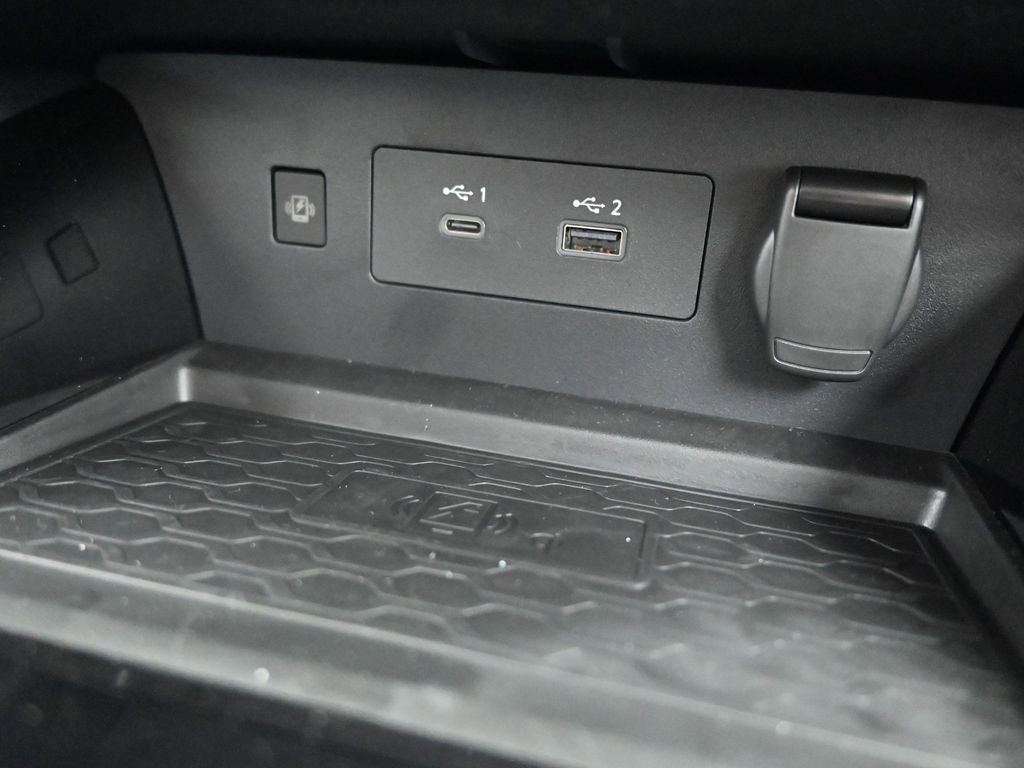 New 2025 Nissan Altima 2.5 SR image 13