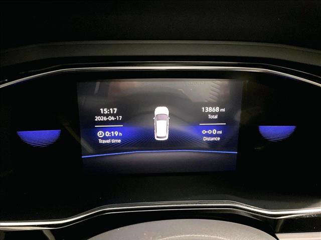 Used 2024 Volkswagen Jetta SE image 22