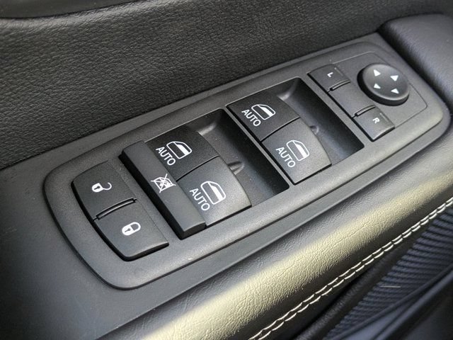 New 2026 Chrysler Voyager LX FWD image 20