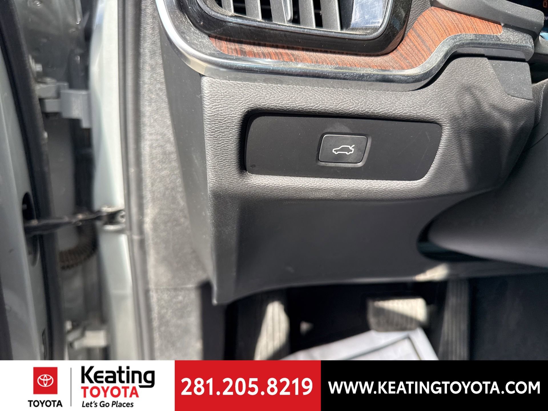 Used 2024 Volvo S60 B5 Plus image 14