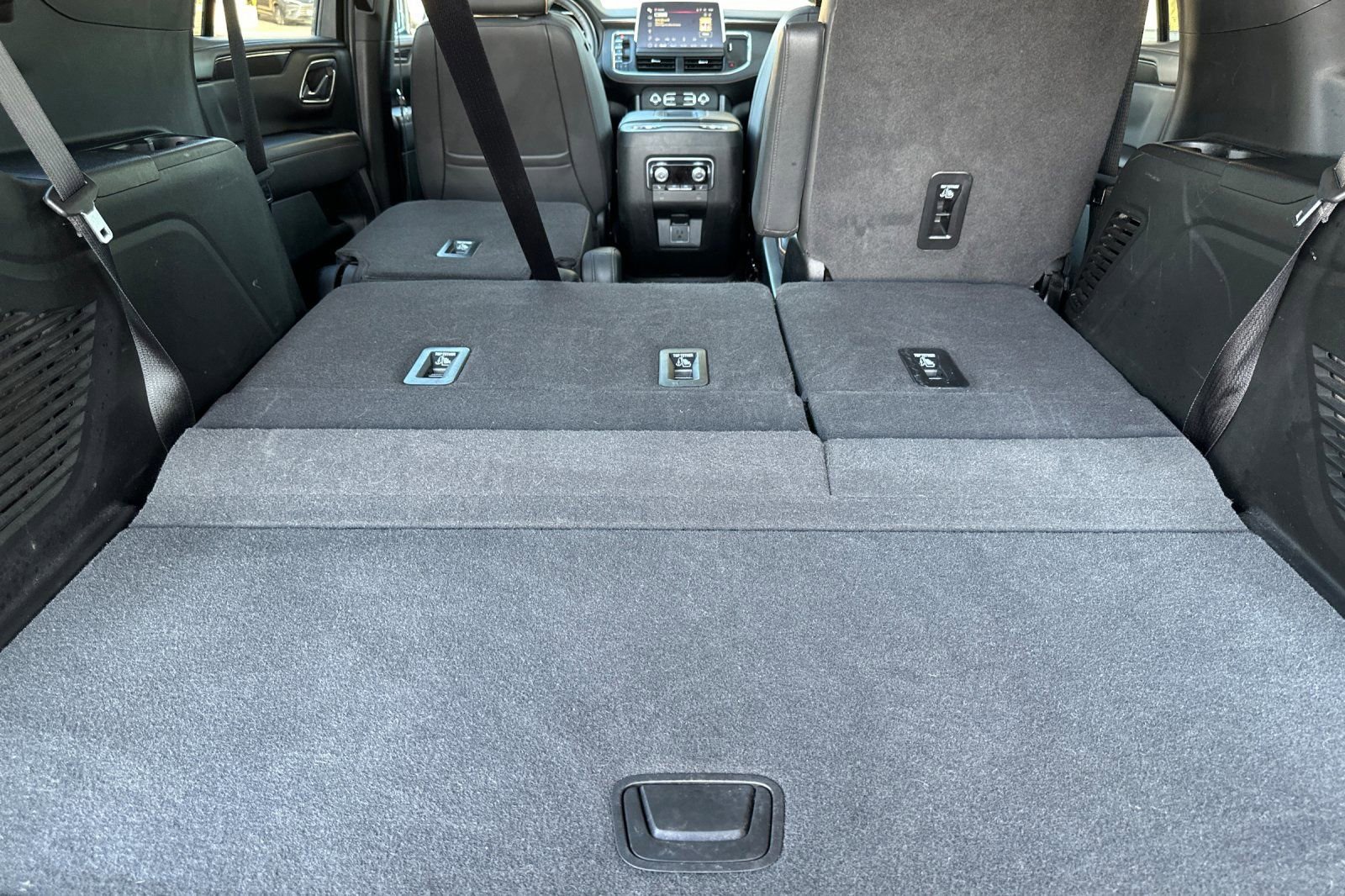 Certified 2024 GMC Yukon AT4 w/ AT4 Premium Plus Package image 17