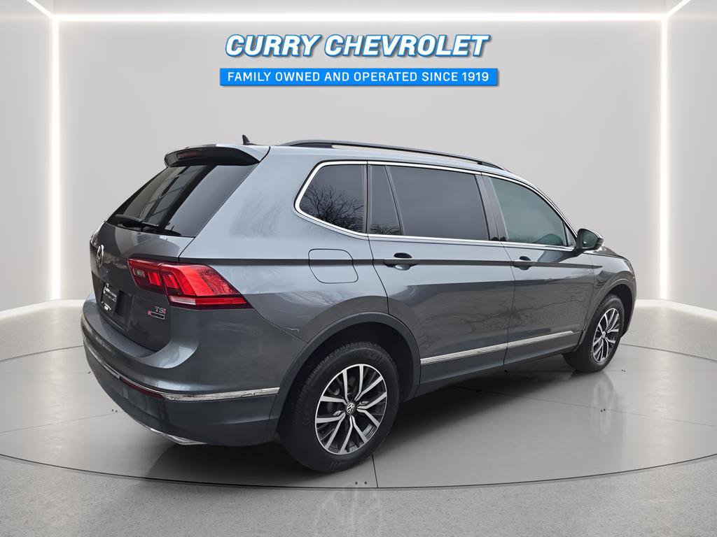 Used 2018 Volkswagen Tiguan SE w/ Panoramic Sunroof Package image 20