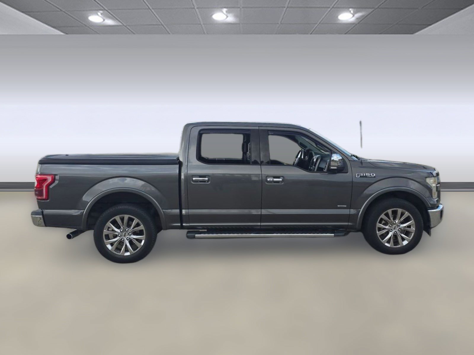 Used 2017 Ford F150 Lariat w/ Equipment Group 502A Luxury image 8