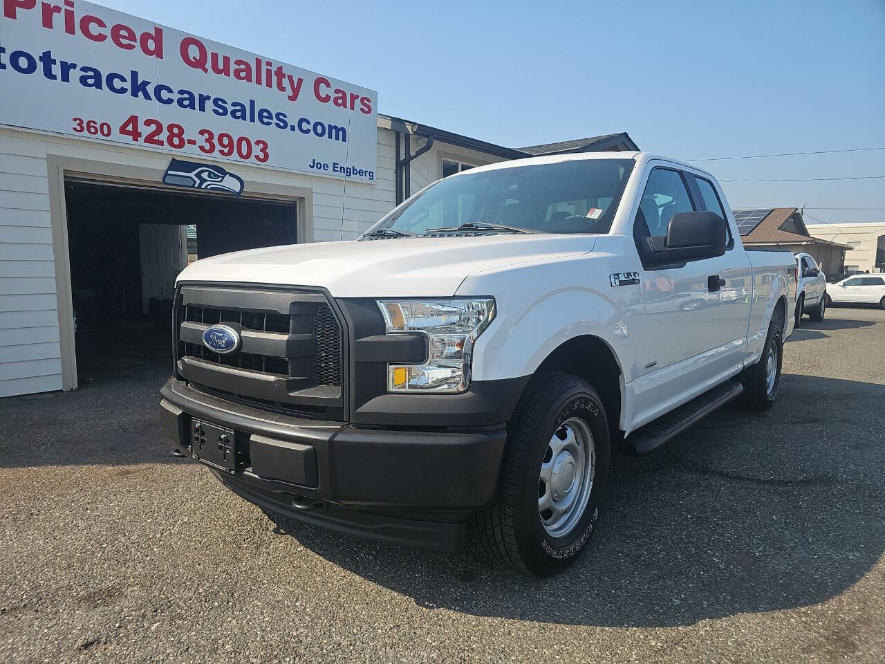 Used 2017 Ford F150 XL w/ Equipment Group 101A Mid image 2