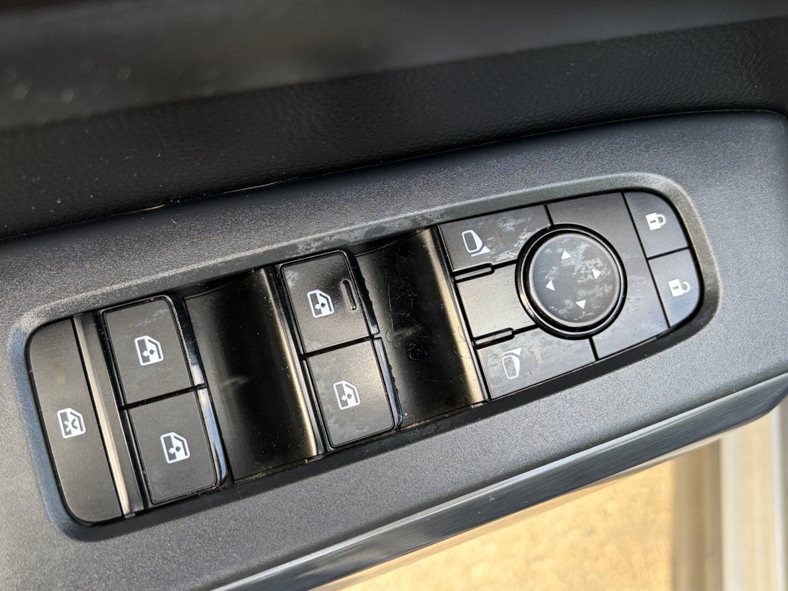Used 2024 Nissan Pathfinder Rock Creek AWD/4WD image 15