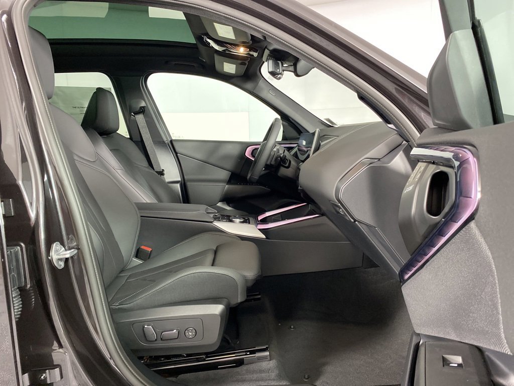 Used 2025 BMW X3 xDrive30i w/ M Sport Package image 27