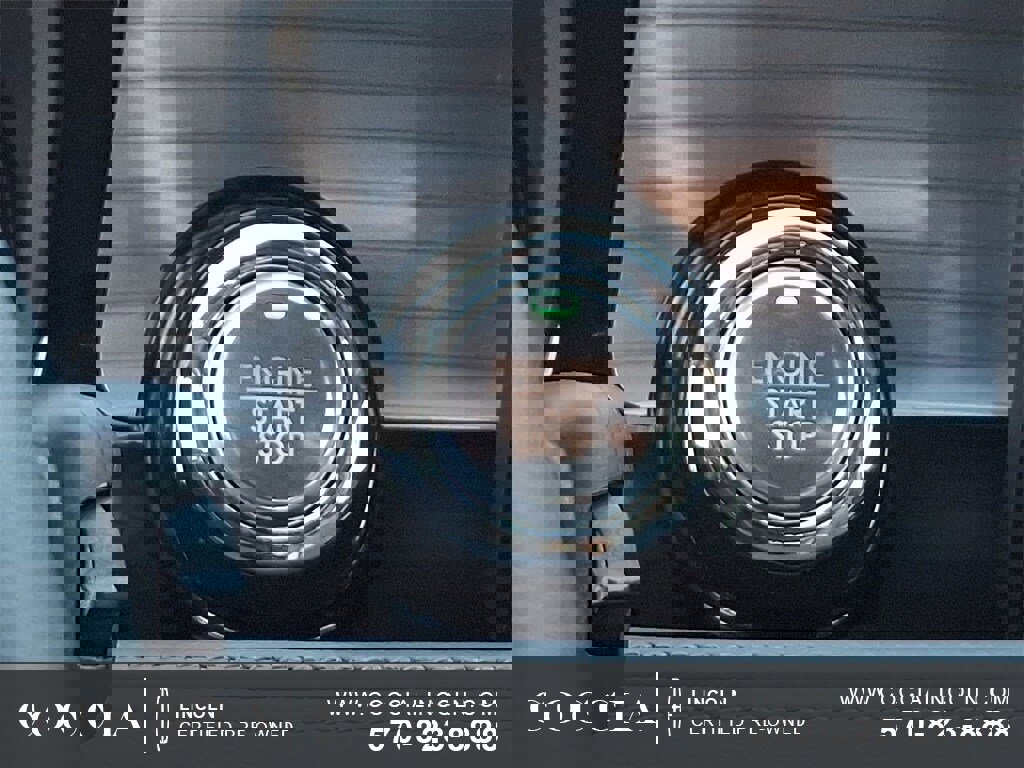 Certified 2022 Lincoln Corsair AWD w/ Equipment Group 101A image 23