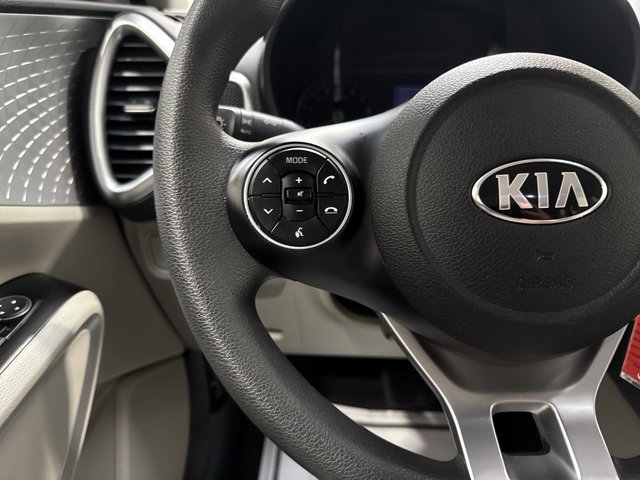Certified 2021 Kia Soul LX FWD image 17