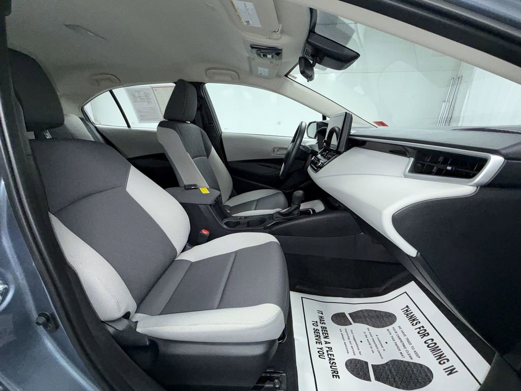Certified 2025 Toyota Corolla LE image 7