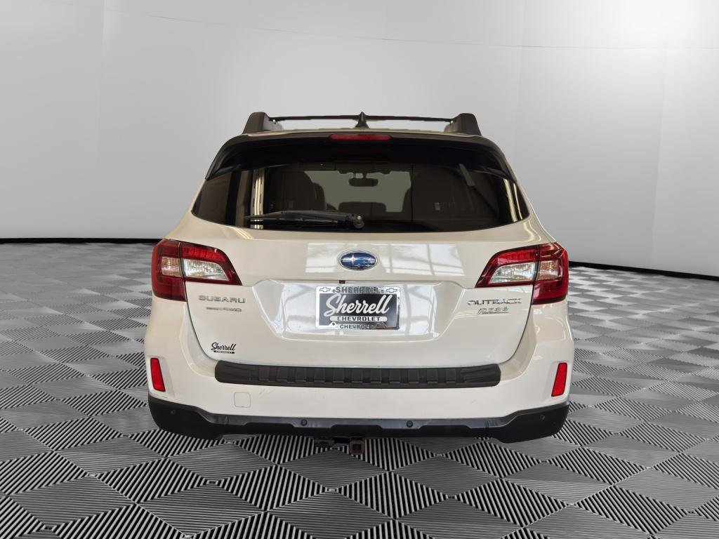 Used 2017 Subaru Outback 2.5i Limited AWD/4WD image 7