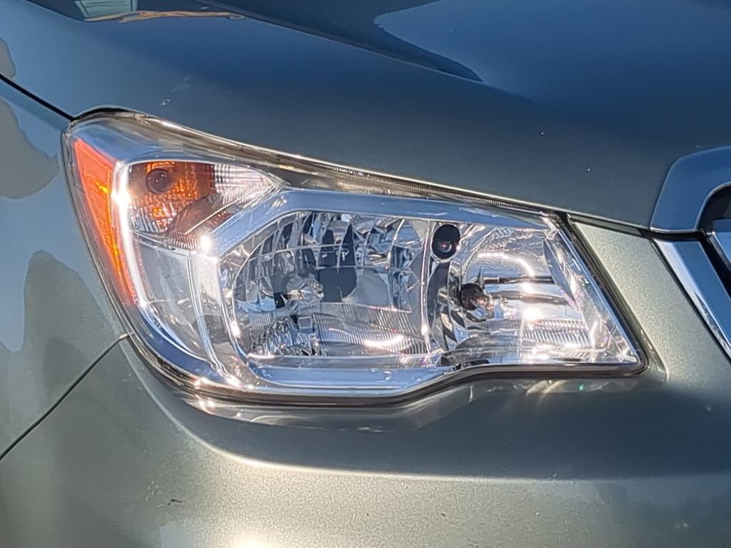 Used 2016 Subaru Forester 2.5i Limited image 17