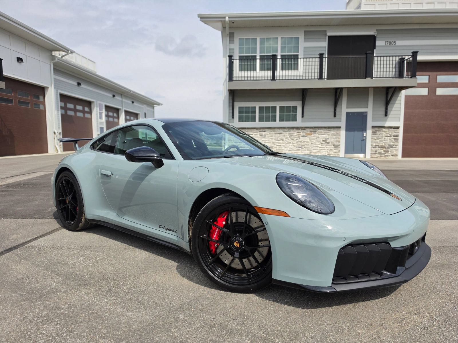 Used 2025 Porsche 911 Carrera 4 GTS AWD/4WD image 89