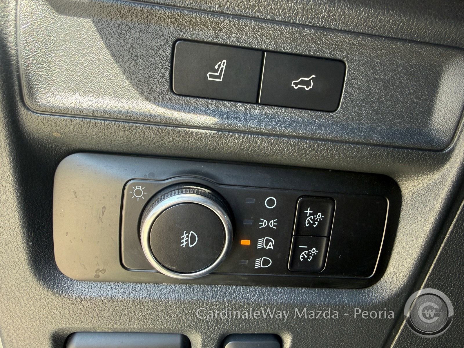 Used 2023 Ford Expedition Limited RWD image 23