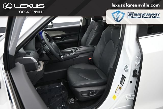Used 2025 Toyota Grand Highlander AWD image 22