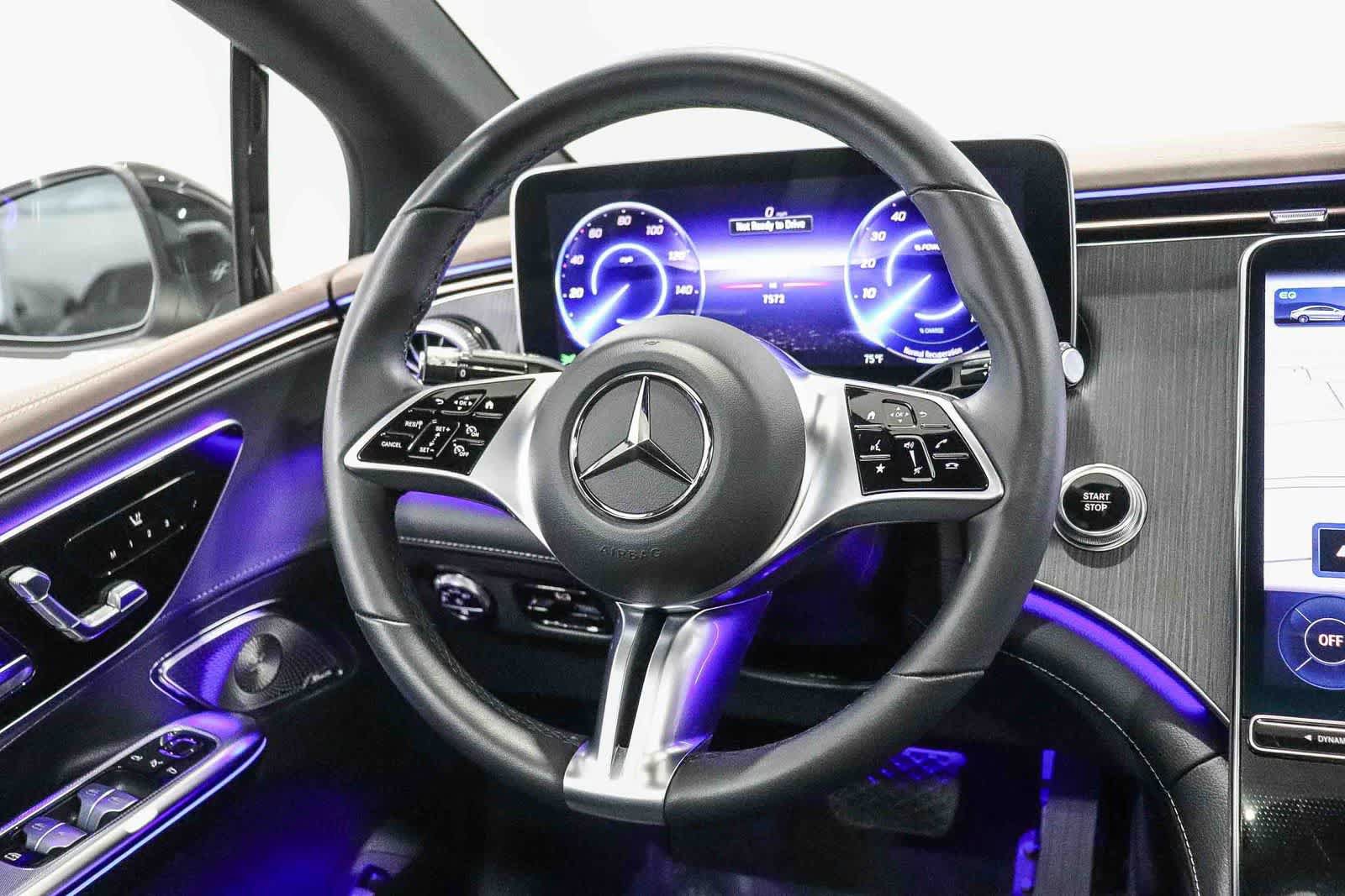 Used 2023 Mercedes-Benz EQE 500 4MATIC Sedan image 16