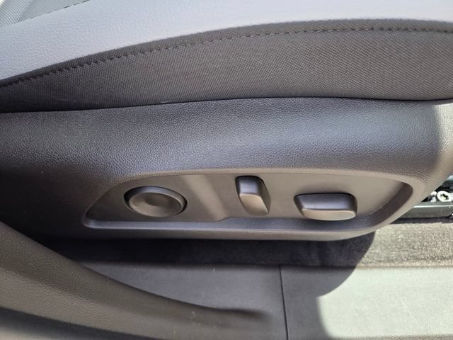 Used 2026 GMC Terrain Denali AWD/4WD image 15