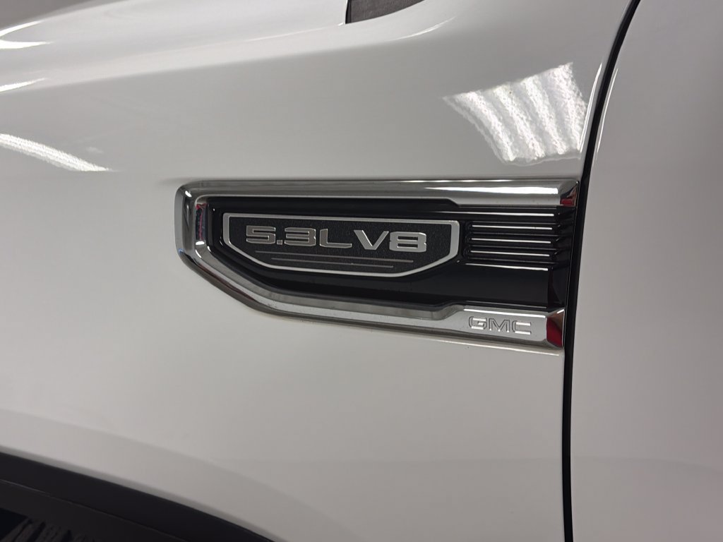 Used 2019 GMC Sierra 1500 SLT w/ SLT Premium Plus Package AWD/4WD image 14