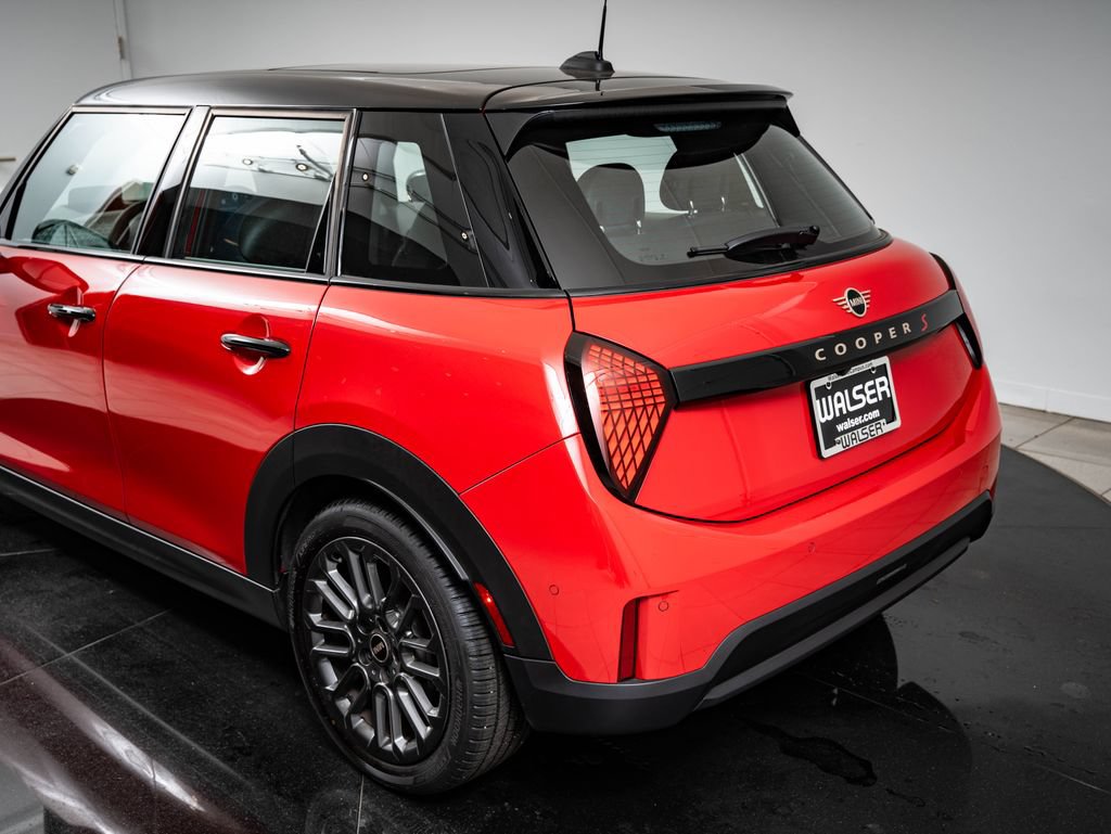 Certified 2026 MINI Cooper S FWD image 19