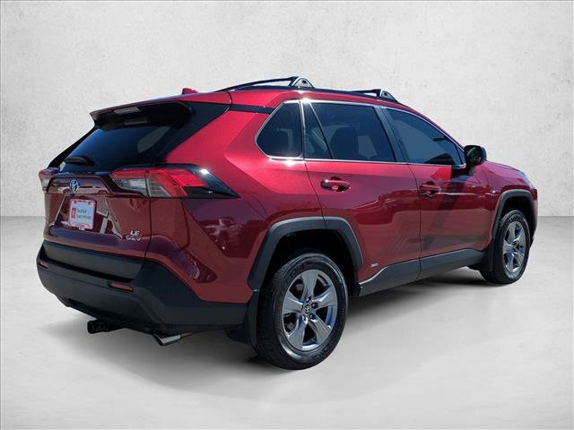 Certified 2025 Toyota RAV4 LE AWD/4WD image 5