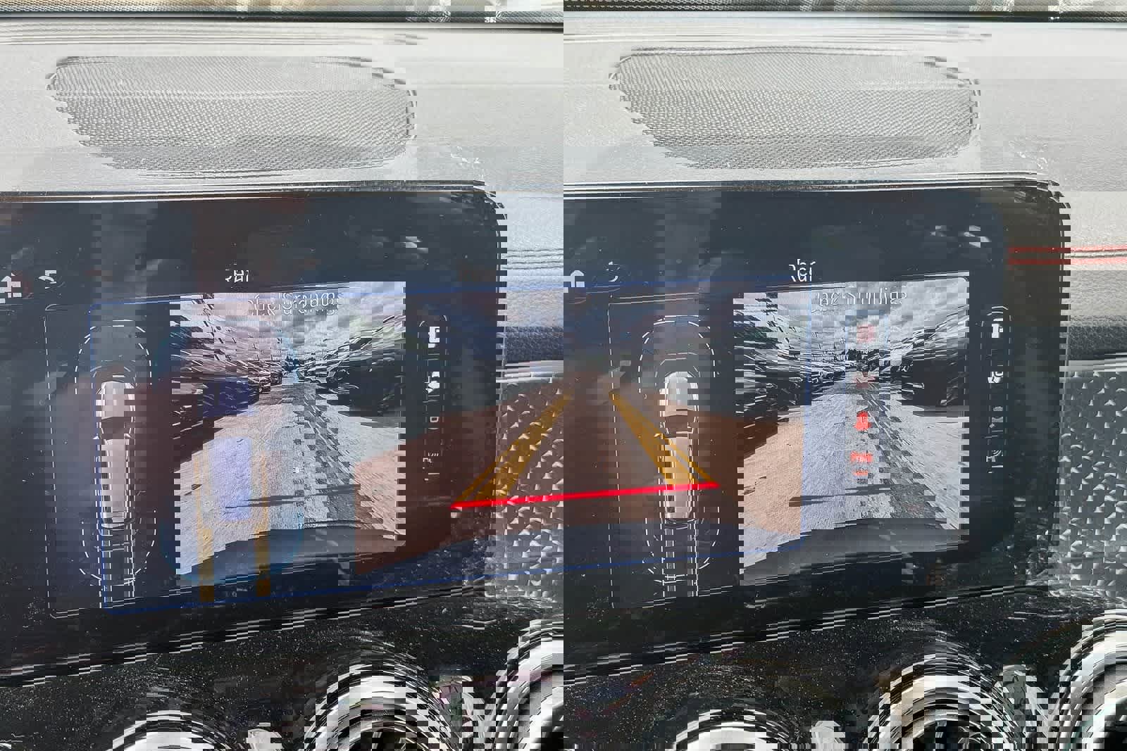 Used 2024 Mercedes-Benz EQB 350 4MATIC SUV image 26